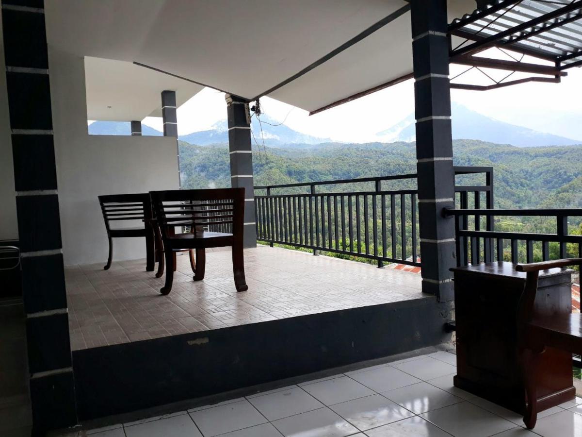 One Homestay And Warung موندوغْ المظهر الخارجي الصورة