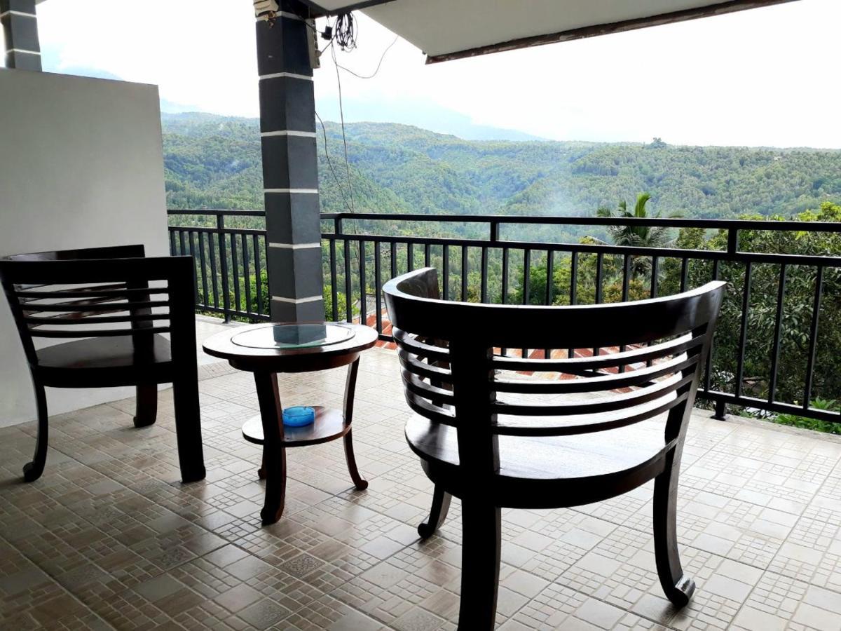 One Homestay And Warung موندوغْ المظهر الخارجي الصورة
