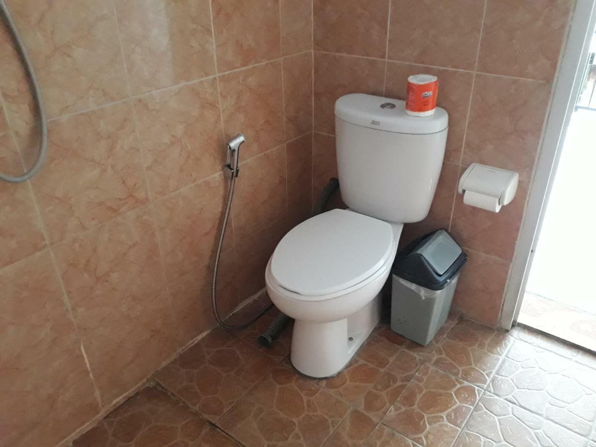 One Homestay And Warung موندوغْ المظهر الخارجي الصورة