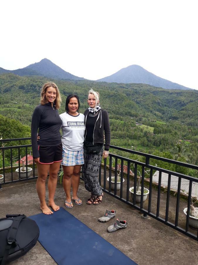 One Homestay And Warung موندوغْ المظهر الخارجي الصورة