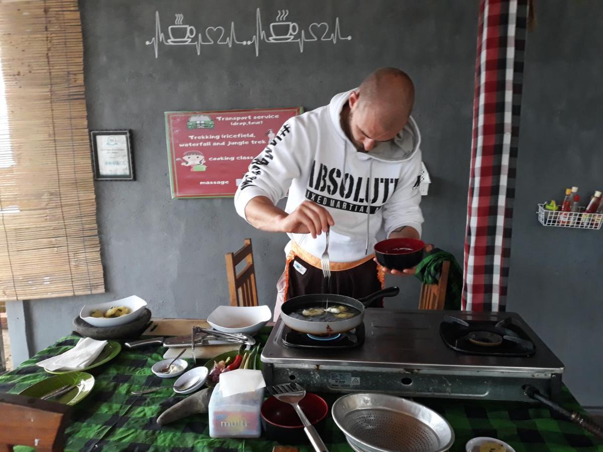 One Homestay And Warung موندوغْ المظهر الخارجي الصورة